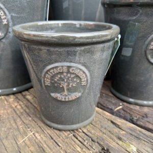 Heritage Garden Pot – Charcoal